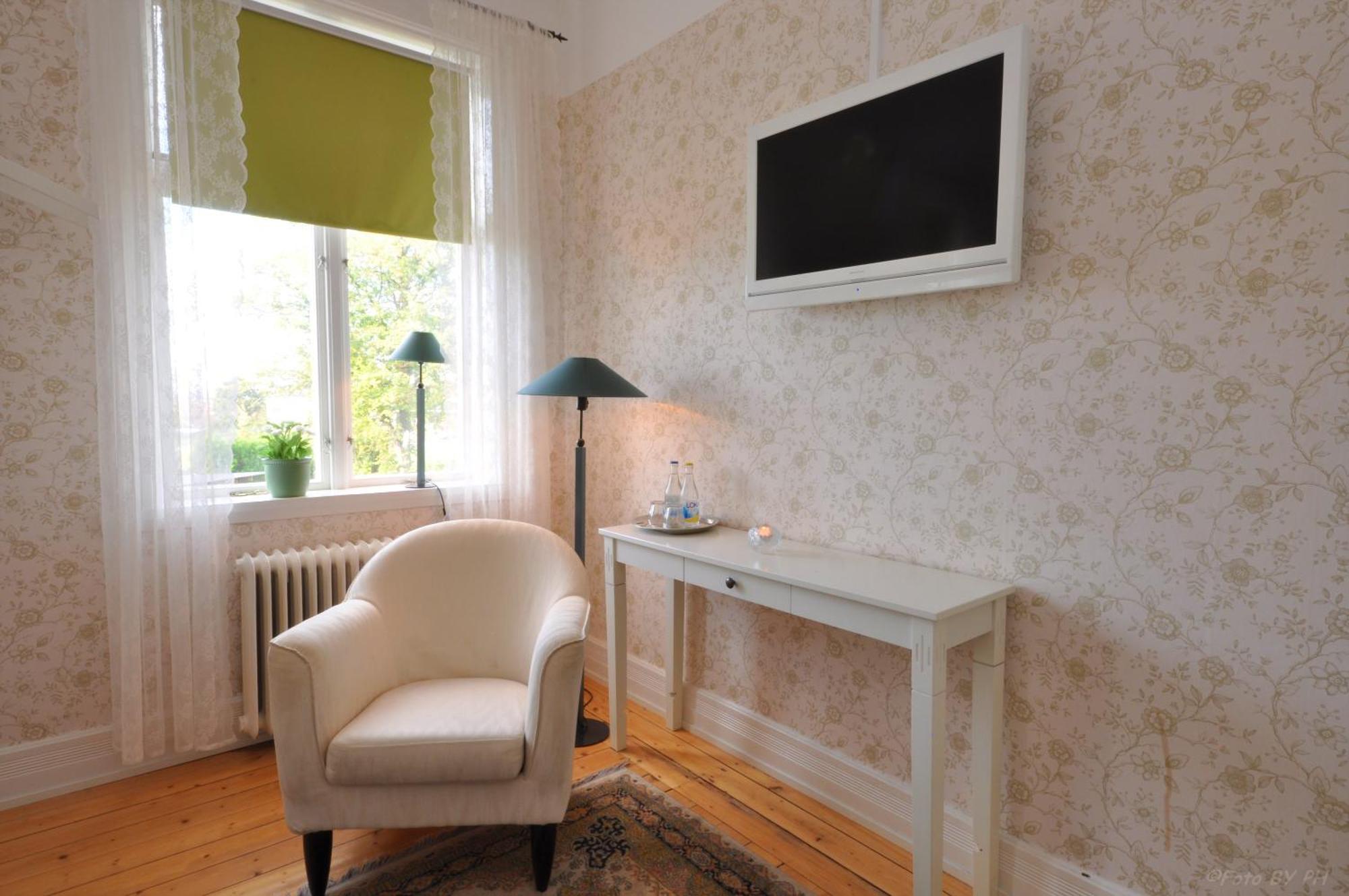 Pensionat Praestgarden Töreboda Habitación foto