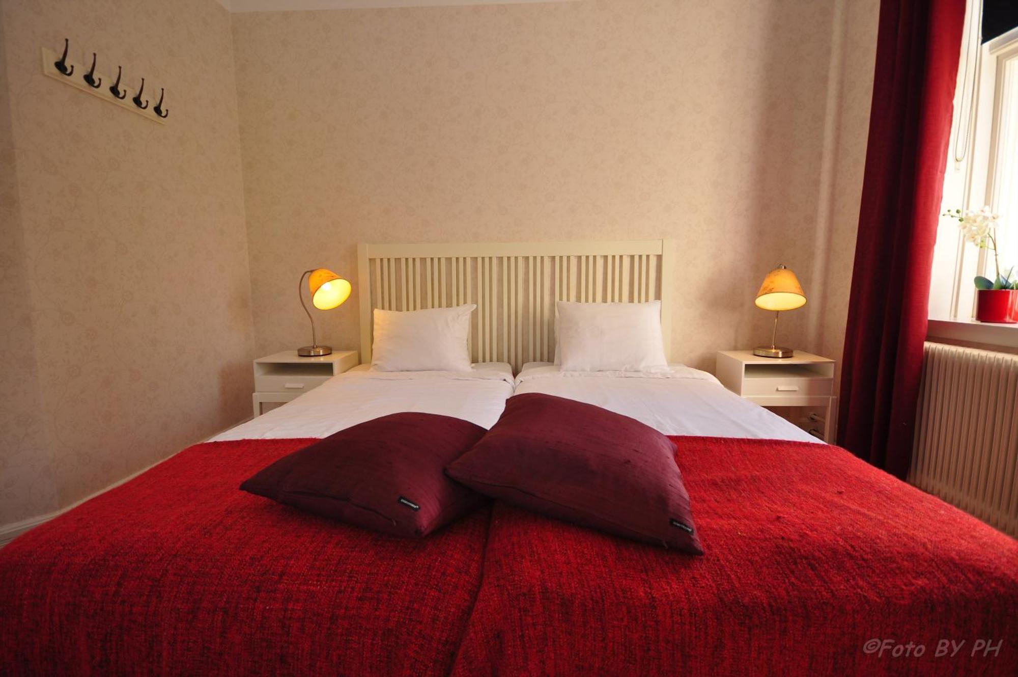 Pensionat Praestgarden Töreboda Habitación foto